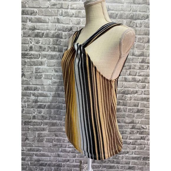 Zara Knit Cross front halter top, M - Picture 2 of 10